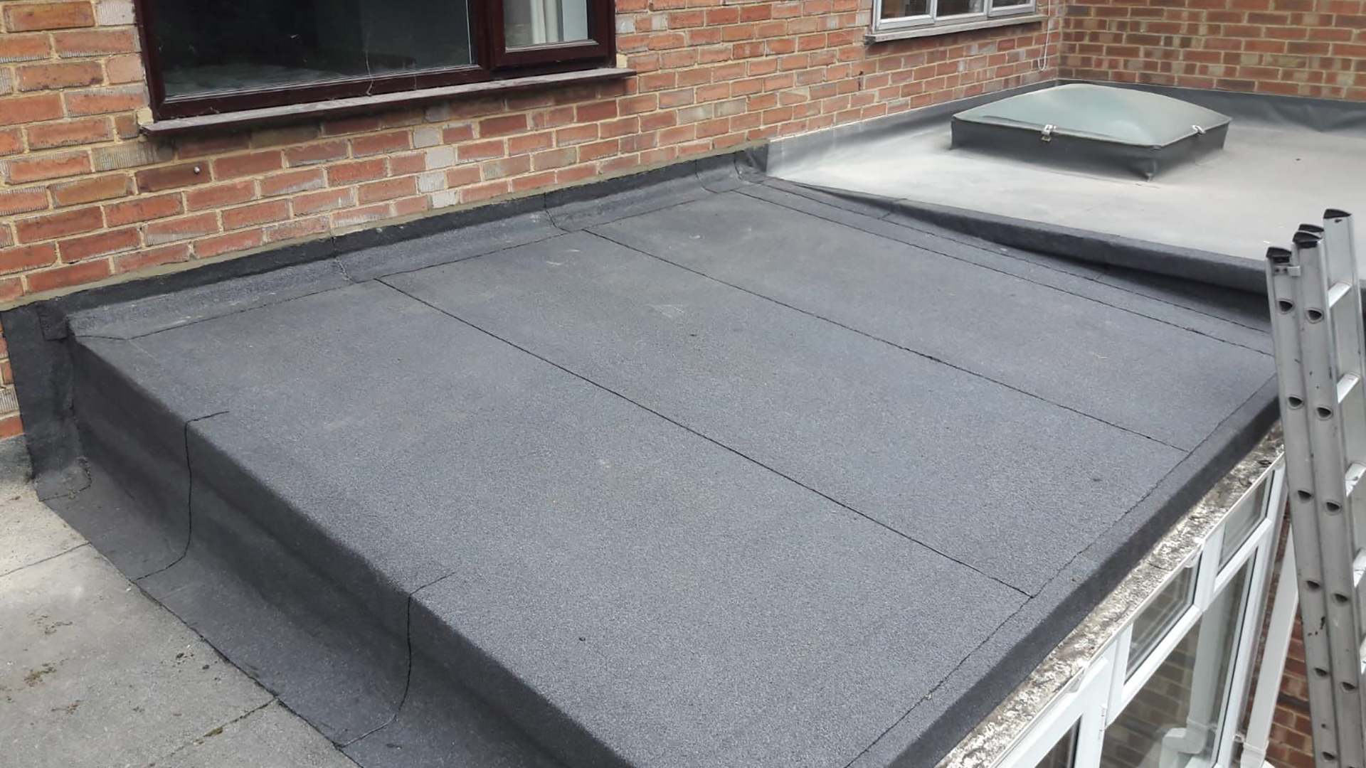 Flat Roof Repairs Ipswich | Flat Roofing & Gutter Cleaning Services, contact us